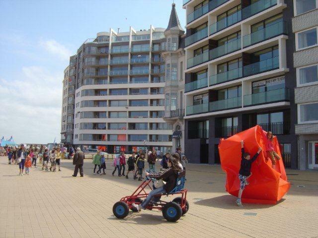 Panoramic View On Beach, Ships, Sea - Place To Be Oostende Exterior foto